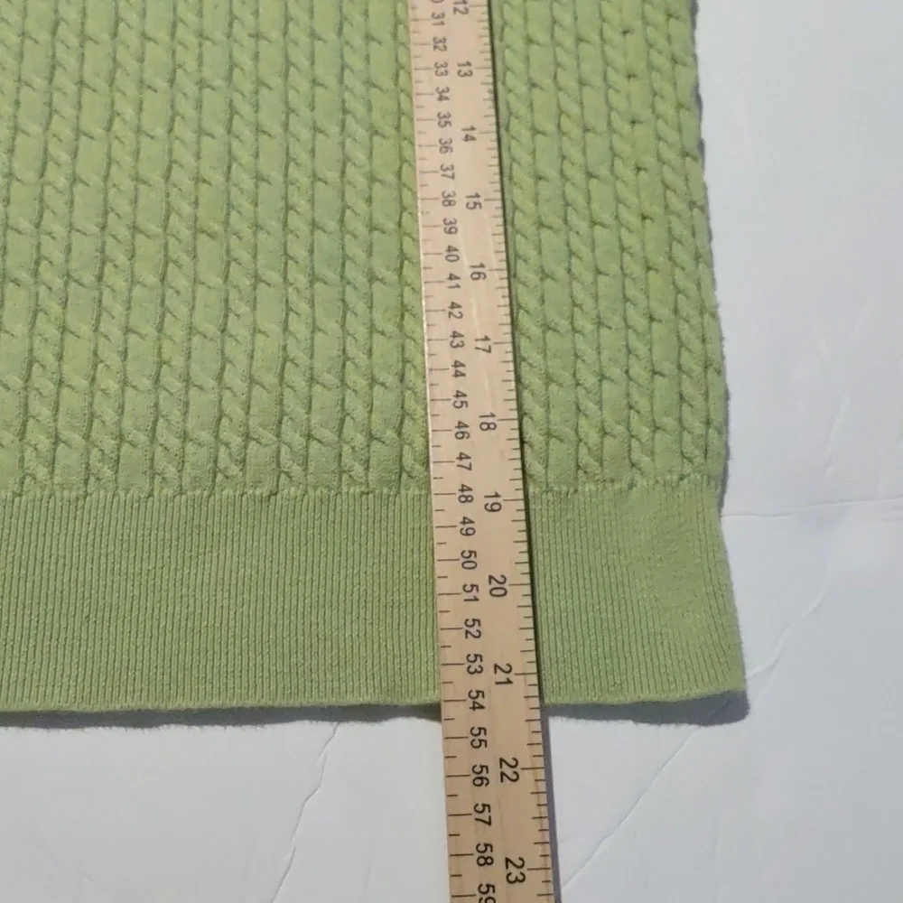 TALBOTS Light Lime Green V-Neck Cable Knit Sweater Petite Size
